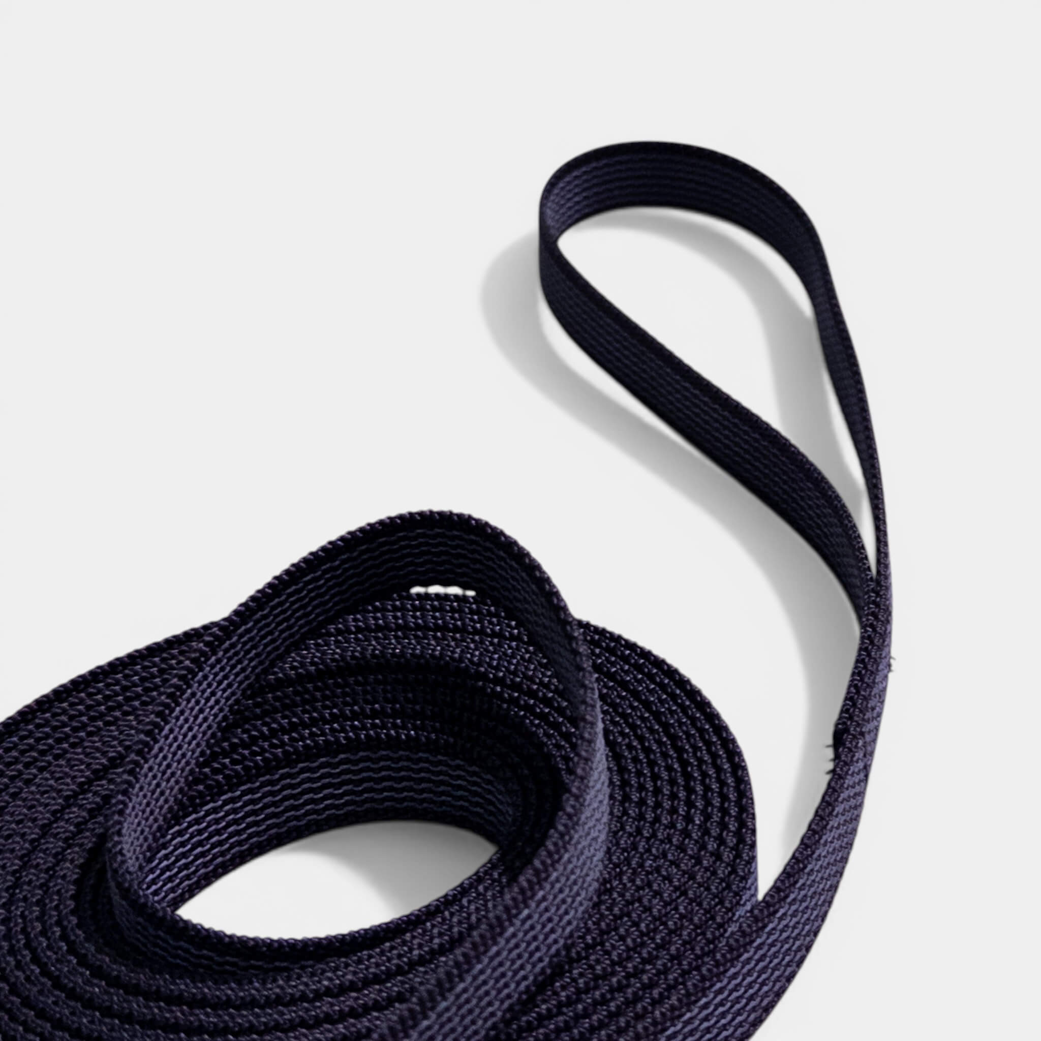 Klasiska pavada suņiem ar pretslīdes gumiju