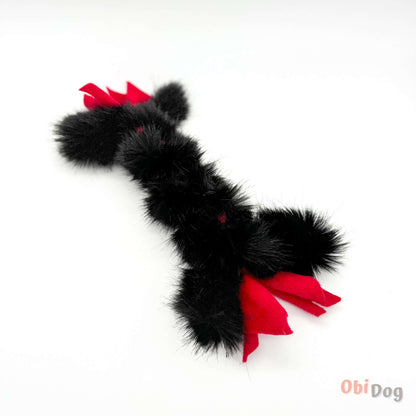 Pīta bize no flīza un mākslīgās kažokādas rotaļlieta sunim, 40 cm gara, mīksta, ar izteiksmīgu tekstūru.